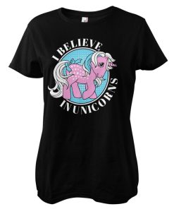 Kvinna Shirtstore | I Believe In Unicorns Girly Tee